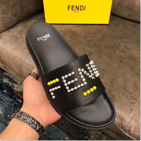 2019最新 Fendiサンダル メンズ フェンディ シューズ靴 スーパーコピー